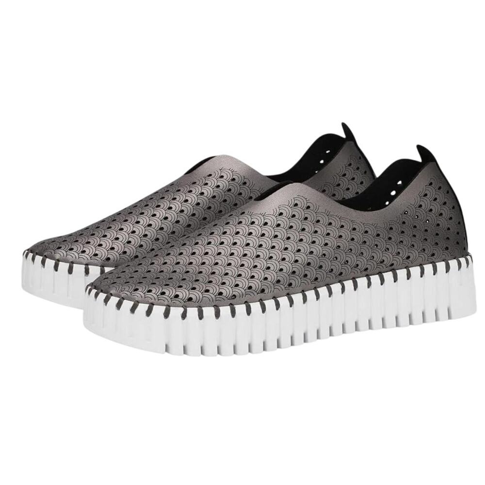 IIse Jacobsen Tulip PU0010 Slip-On Loafer Size US 10 EU 40 Grey Metallic GUC